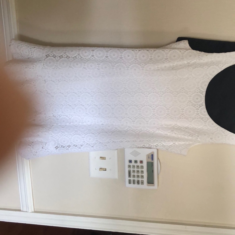 Lilly pulitzer Beautiful White Dress LIKE NEW